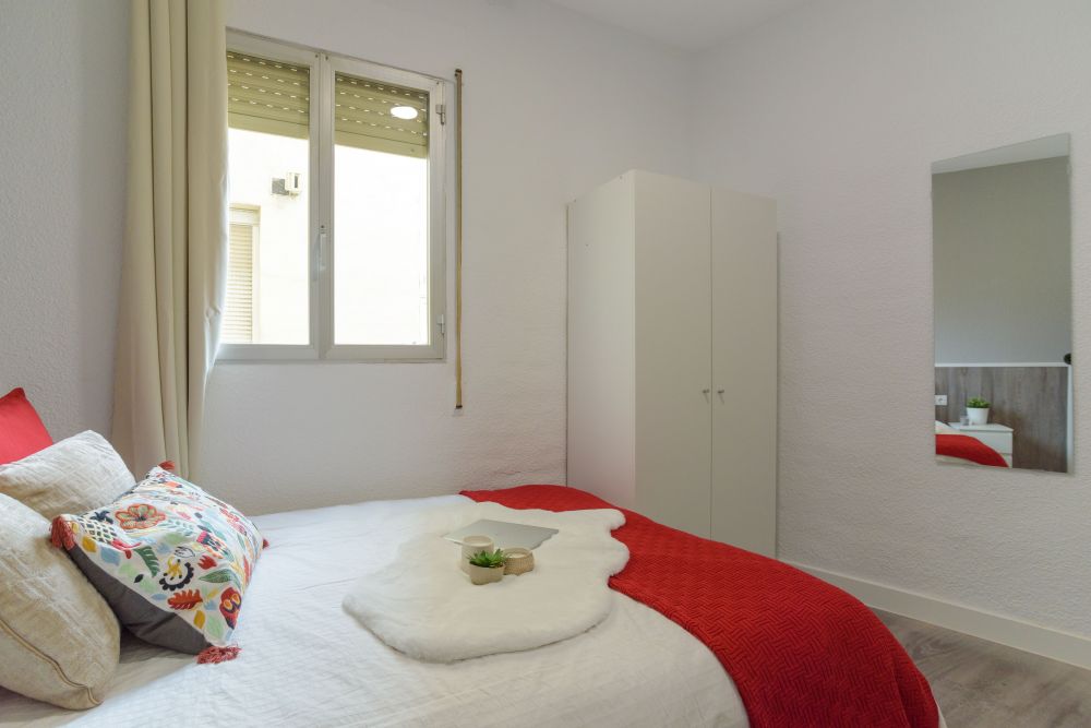 Double room in Ayala Street