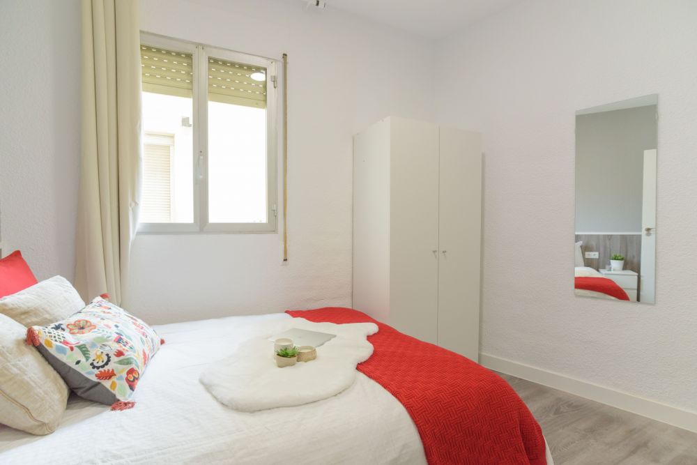 Double room in Ayala Street