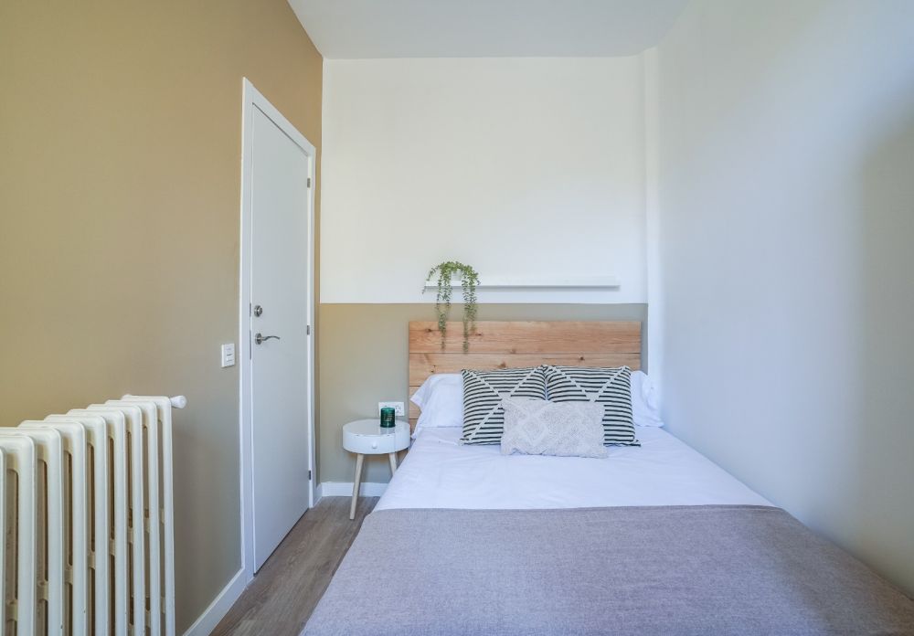 Double room in Alberto Aguilera street