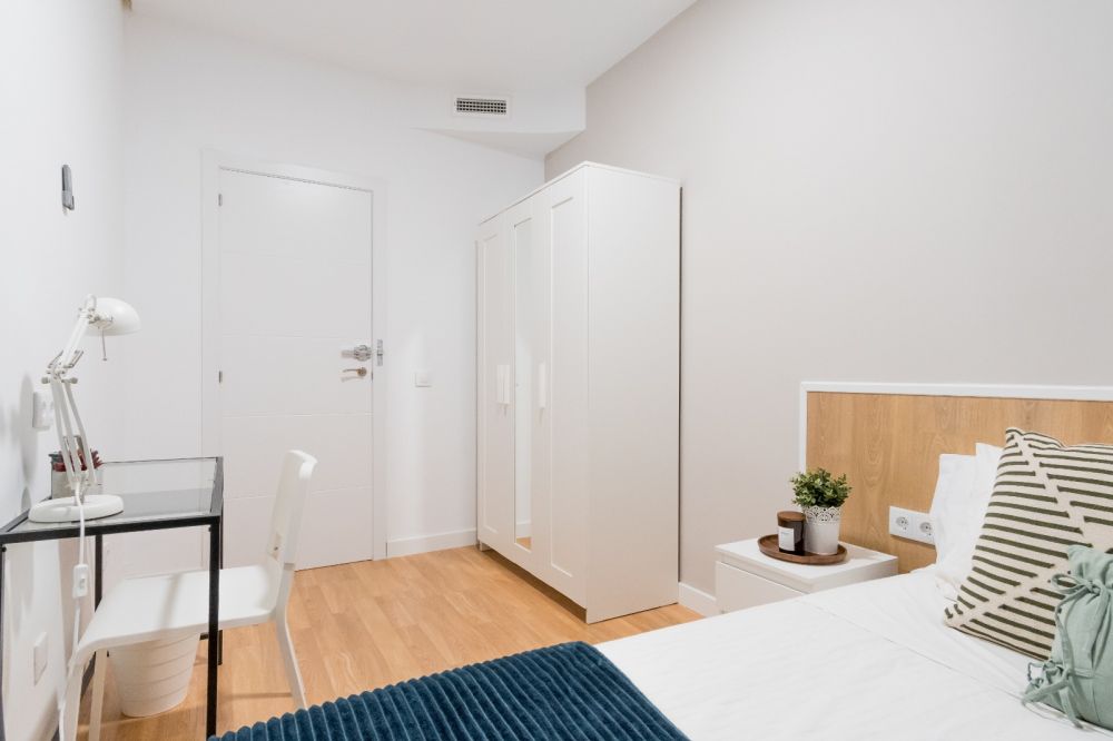 Cozy room in Alejandro González, Madrid