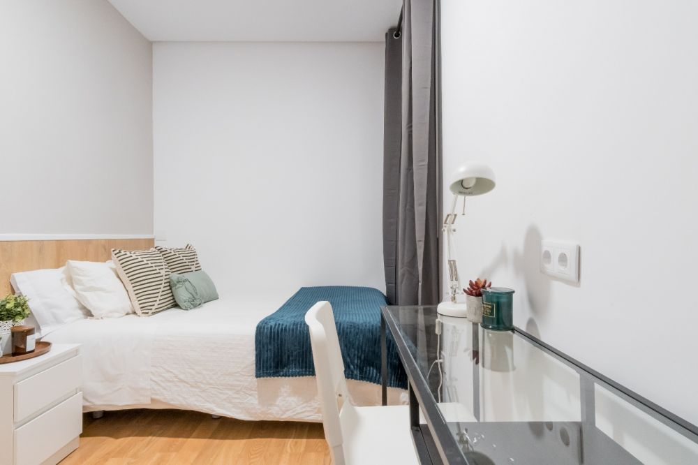Cozy room in Alejandro González, Madrid