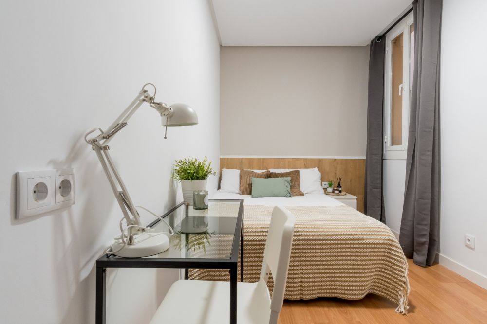 Lovely room in Alejandro González, Madrid