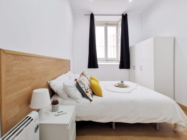 Splendid room Bailén Street