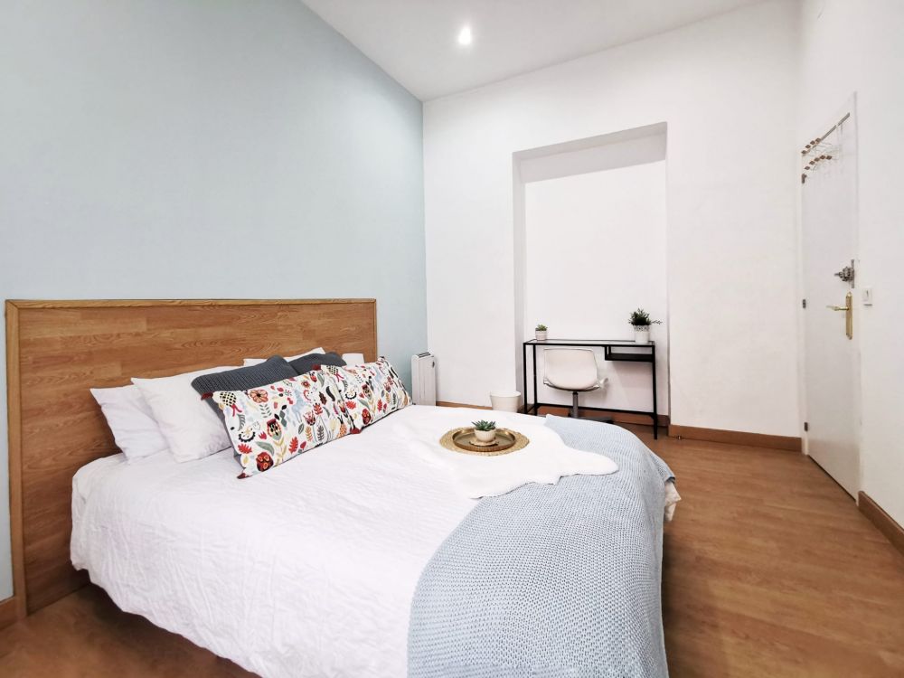 Large room in Bailén