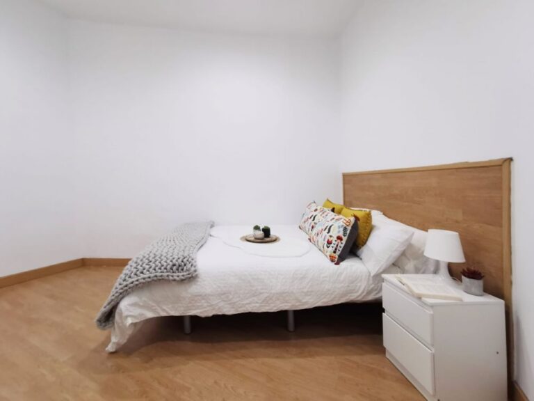 Nice room in Madrid