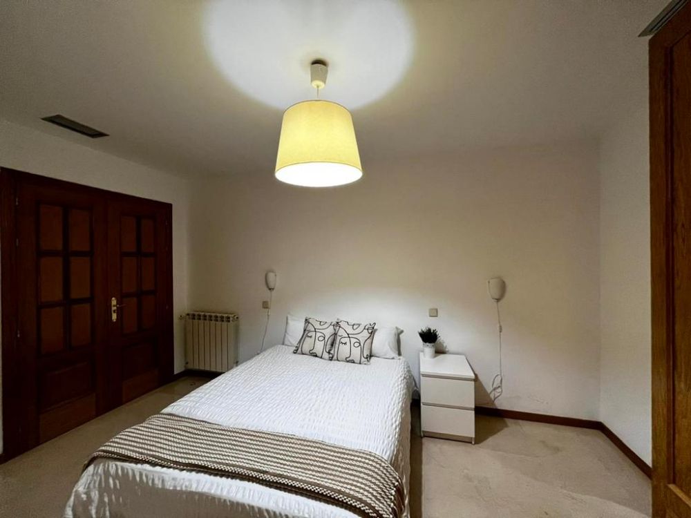 Nice double room in Sol