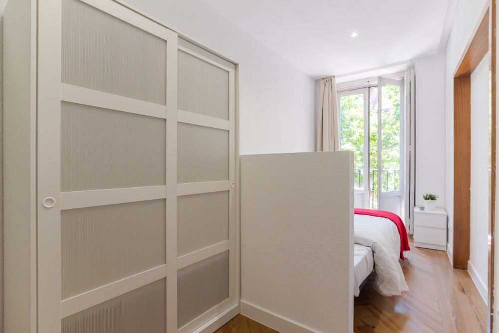 Large room in Carranza Street