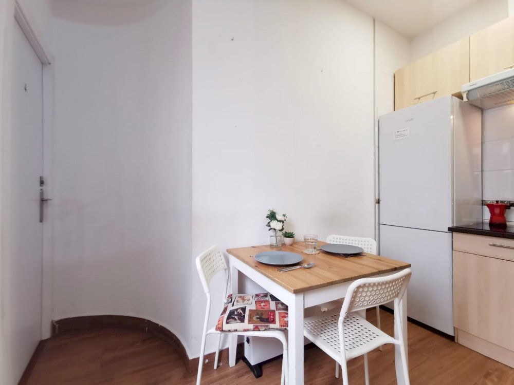 Nice double room in Madrid