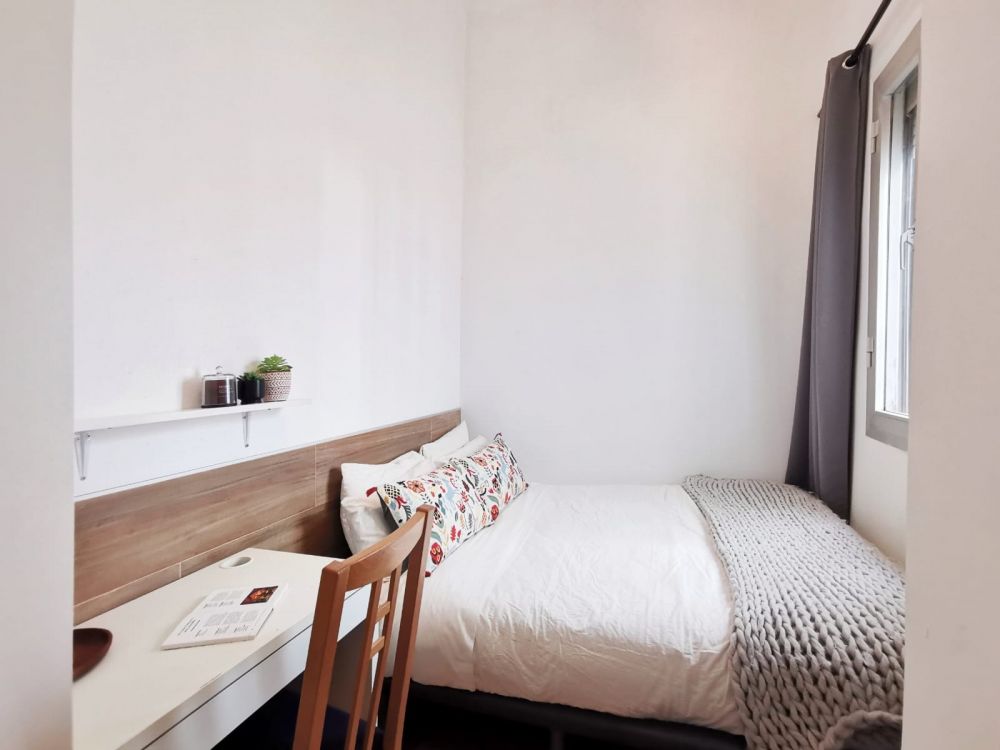 Nice double room in Madrid