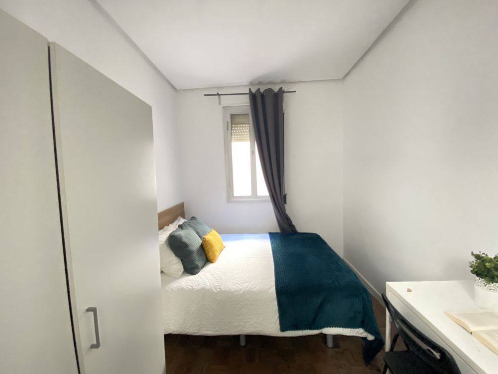 Charming room in Carlos Arniches