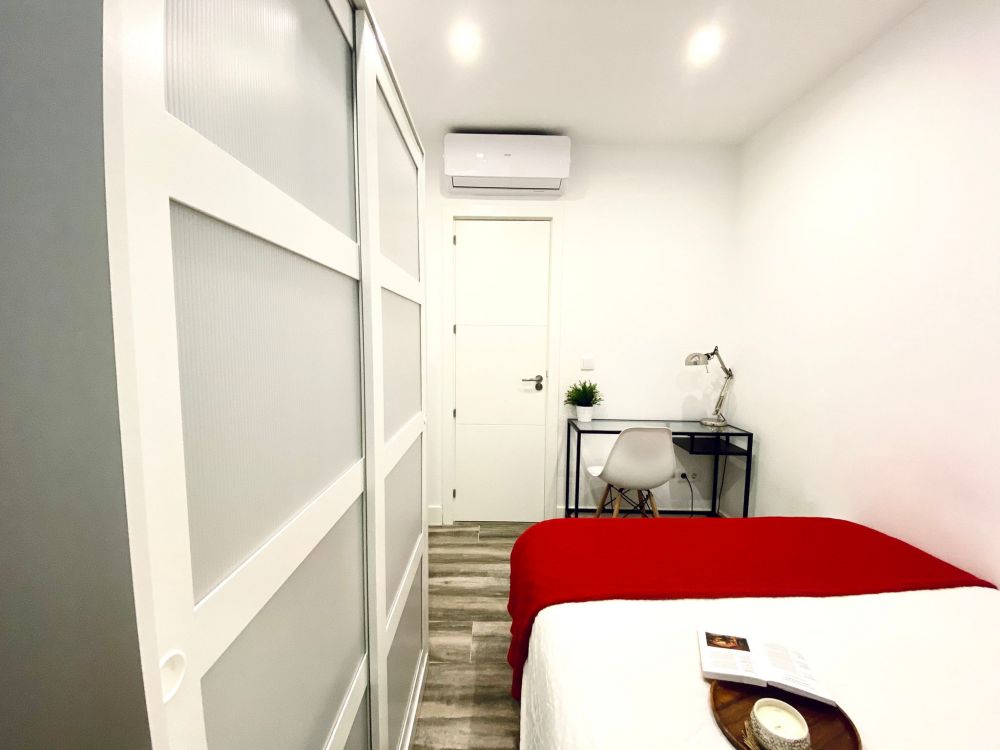 Lovely room in Retiro