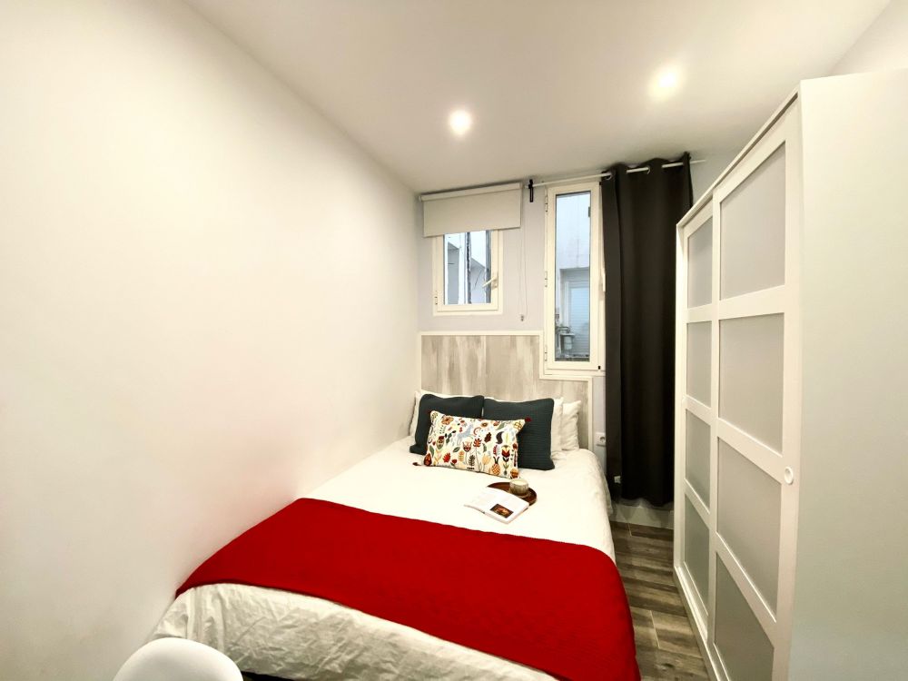 Lovely room in Retiro