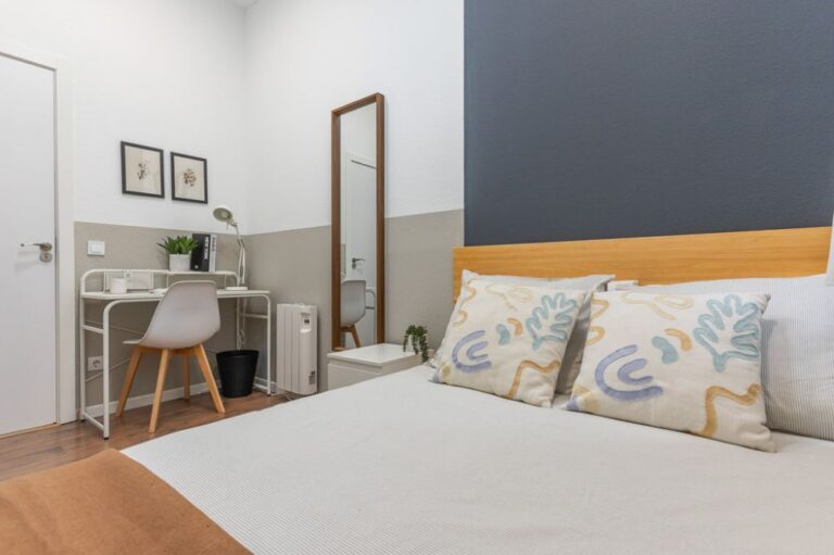 Beautiful double room in Caños del Peral