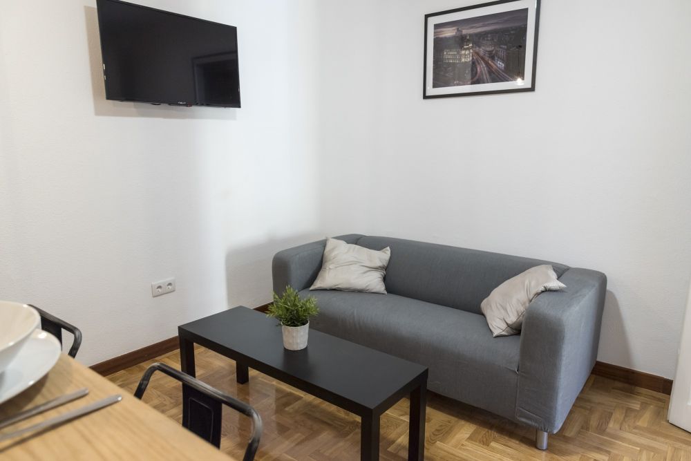Magnificent double room in Conde de Romanones