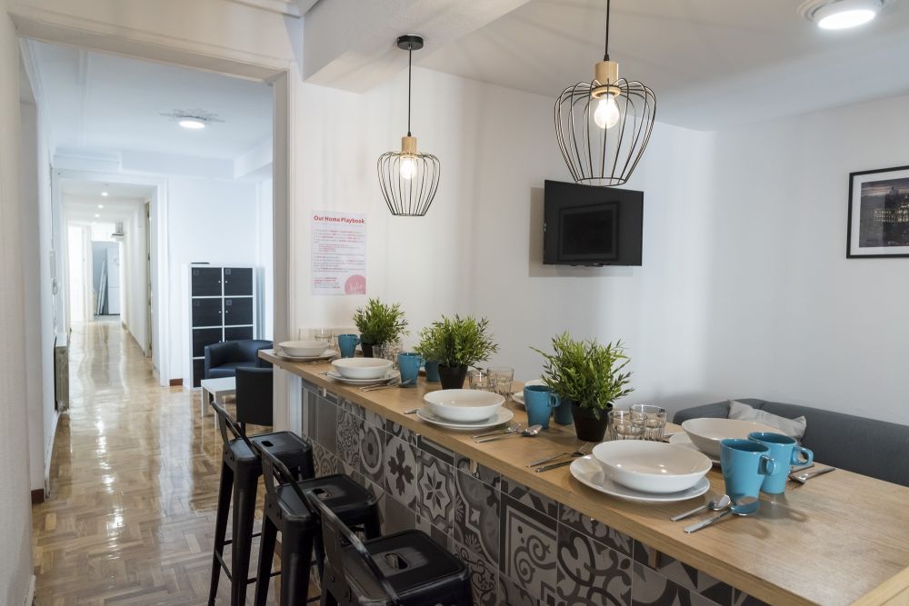 Magnificent double room in Conde de Romanones