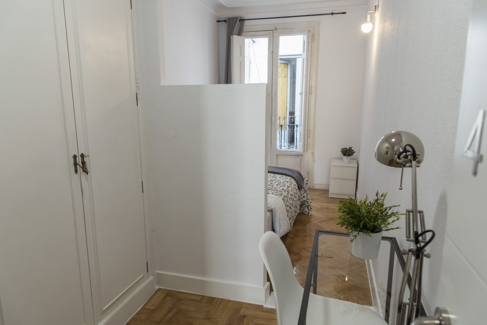 Large room in Conde de Romanones