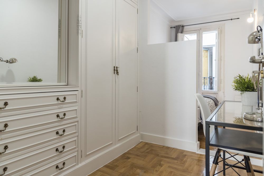 Large room in Conde de Romanones