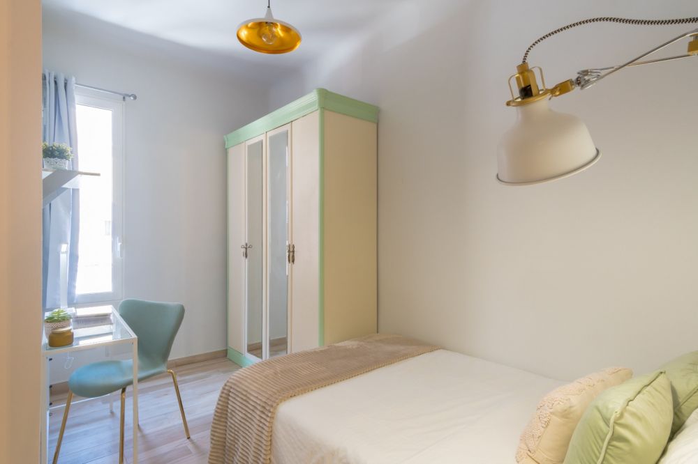 Charming room in Comillas