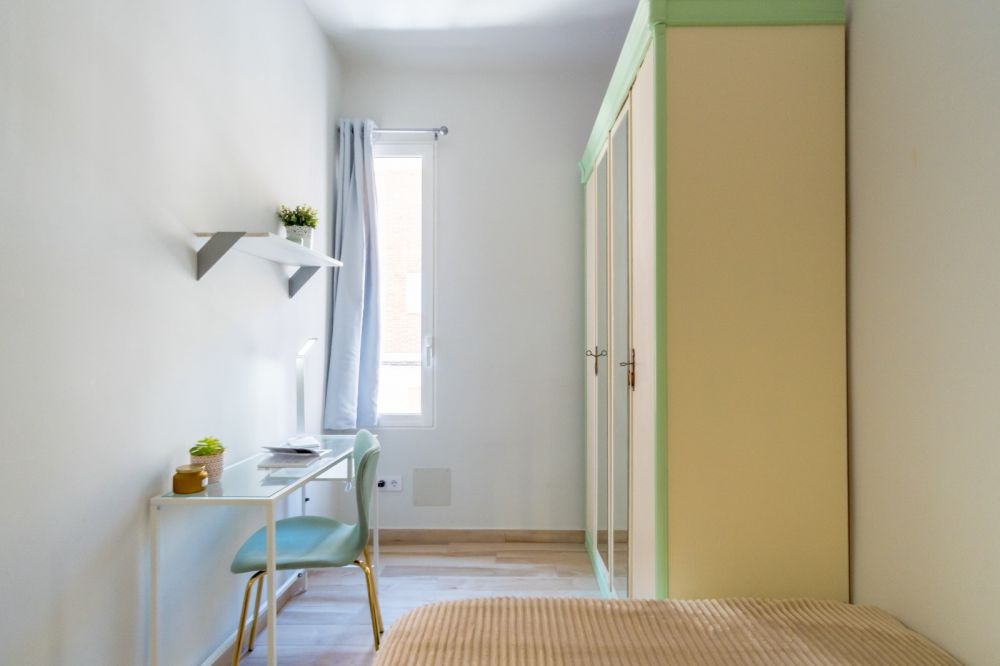 Charming room in Comillas