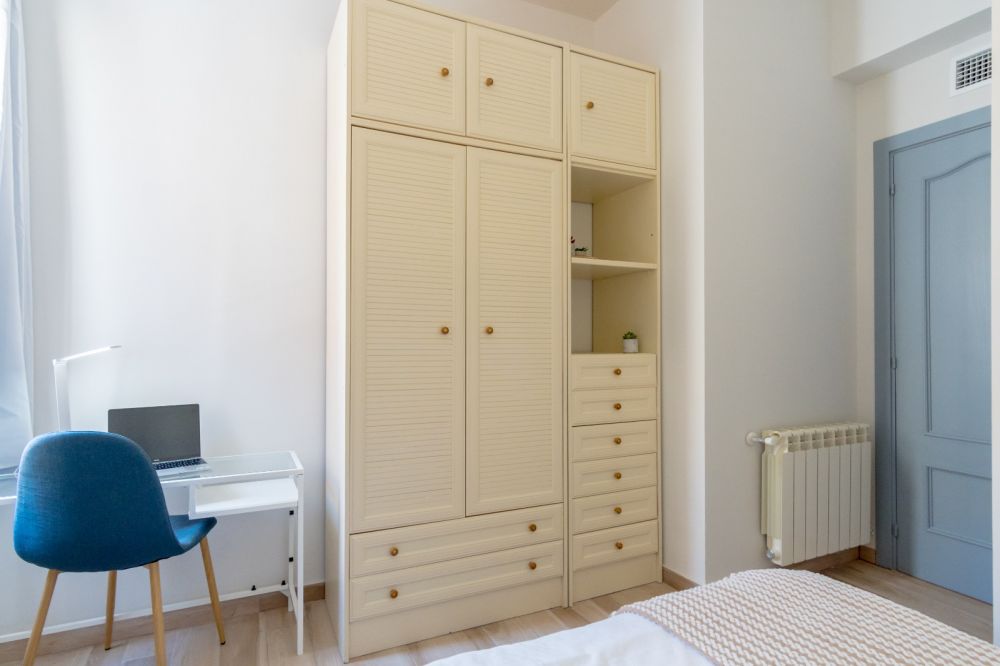 Spacious double room in Comillas