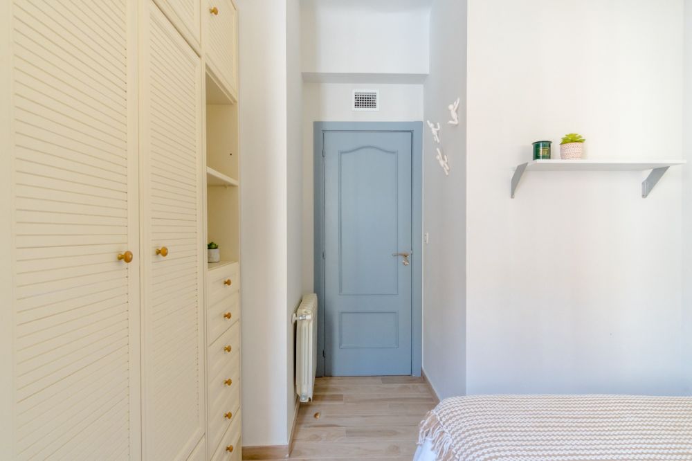 Spacious double room in Comillas