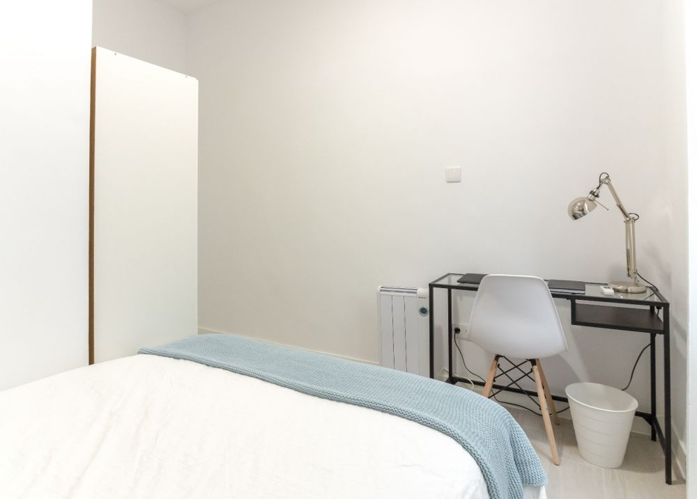 Bright room in Fuencarral Street