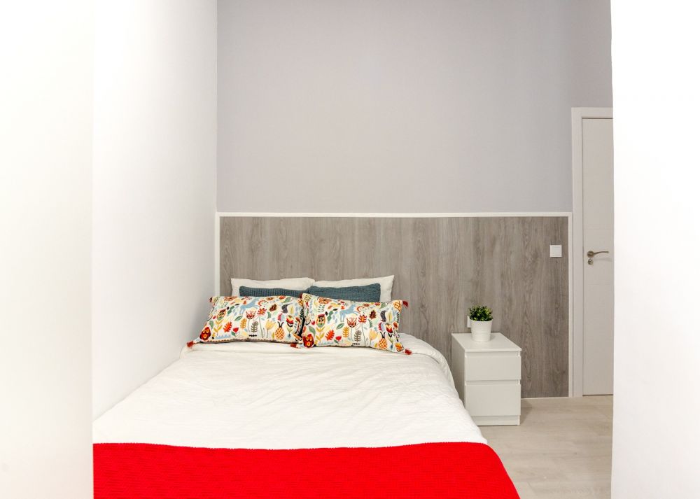 Room for students in Fuencarral Street
