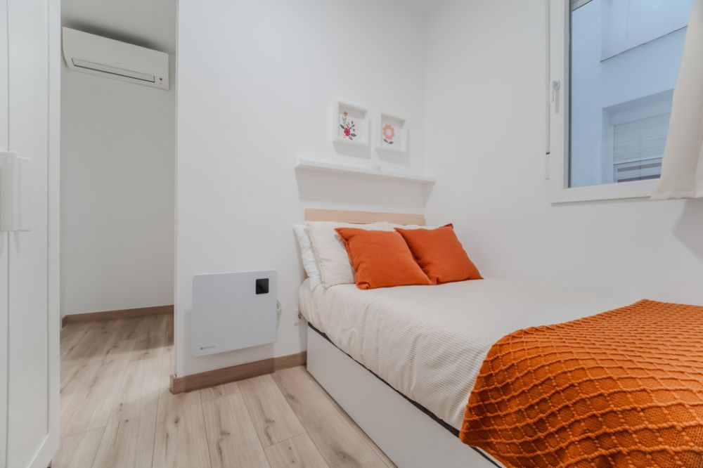 Cozy room in Chamberí