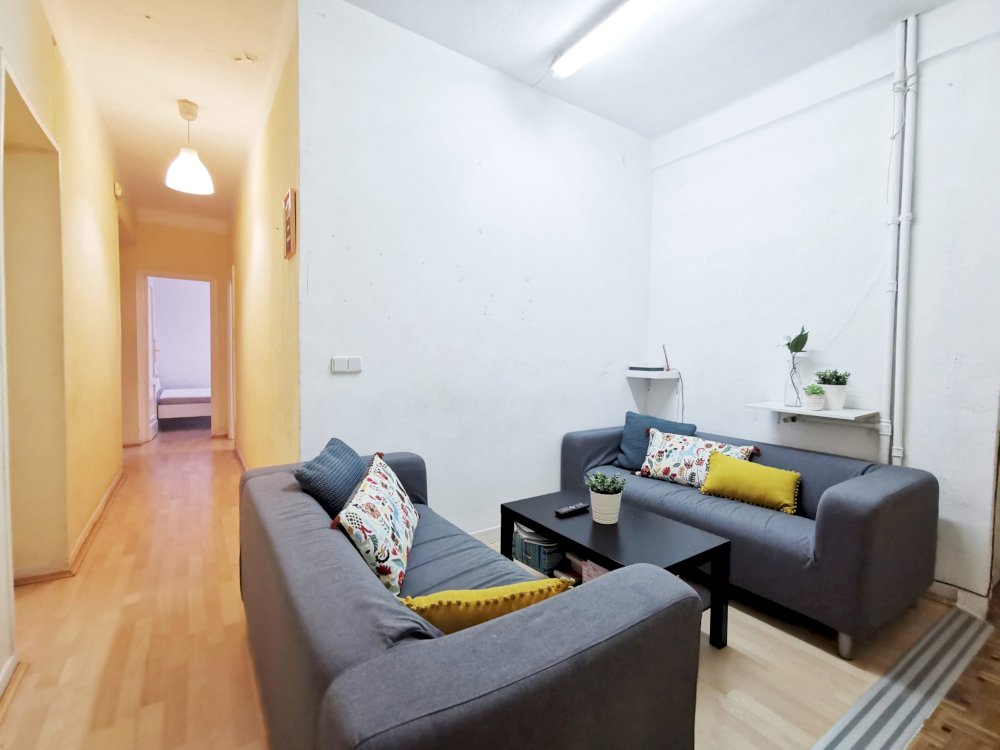 Modern room in Fernández de los Ríos