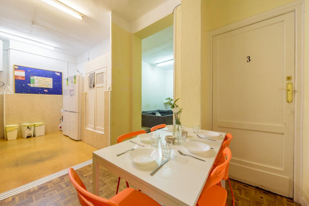 Modern room in Fernández de los Ríos