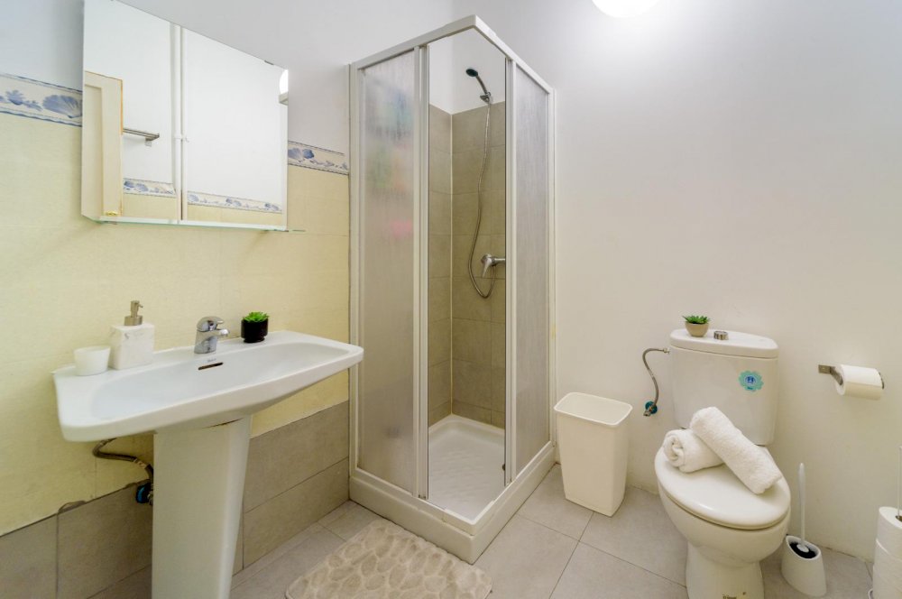Modern room in Fernández de los Ríos