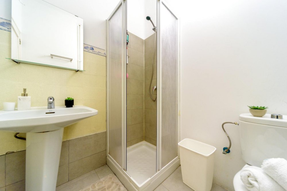 Modern room in Fernández de los Ríos