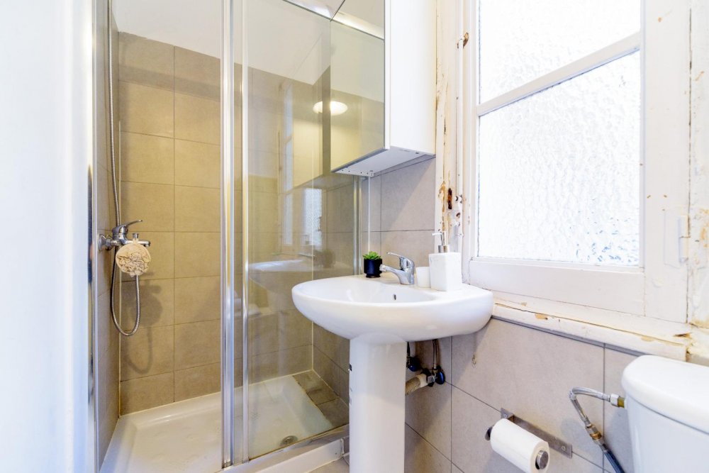 Modern room in Fernández de los Ríos