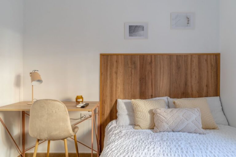 Pleasant room in Madrid