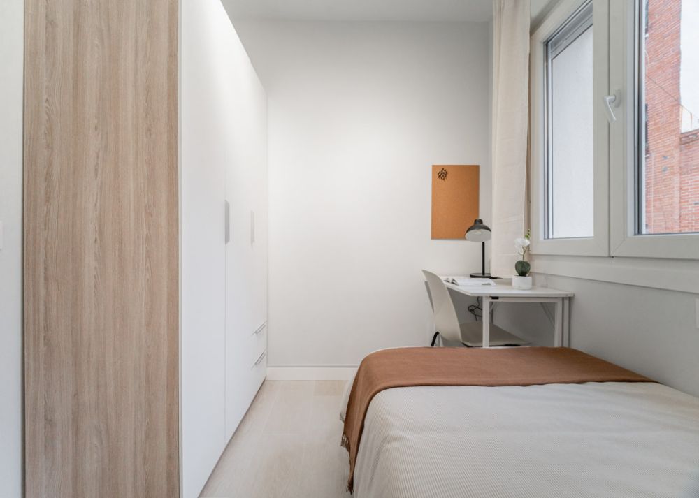 Cozy room on Ganges Street