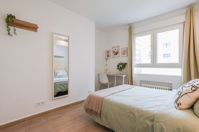 Incredible room in Plaza España with private bathroom&nbsp;