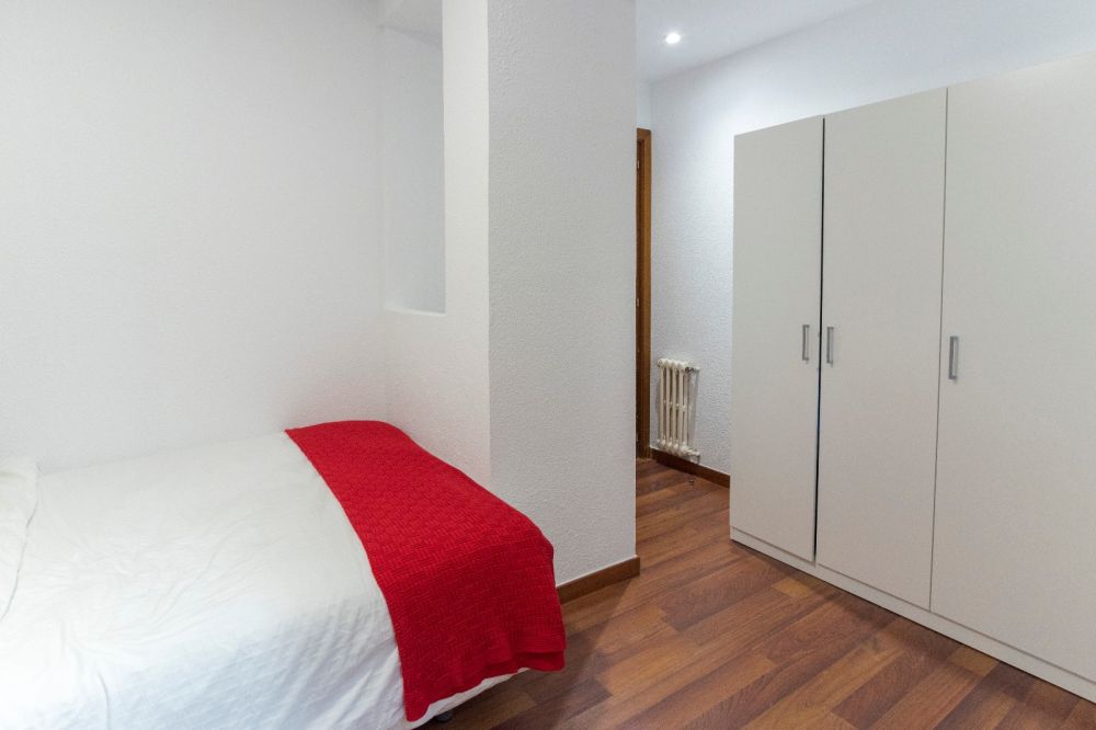 Modern room in Menéndez Pelayo