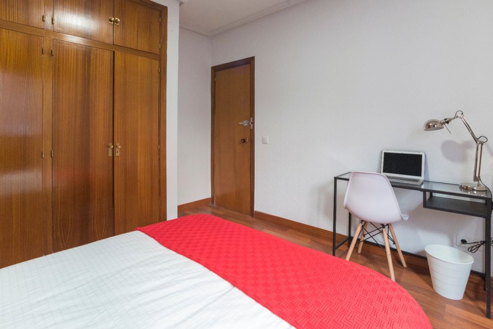 Large room in Menéndez Pelayo