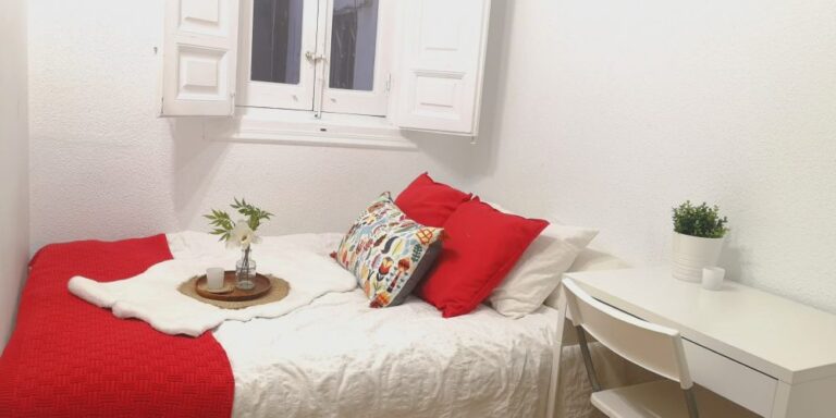 Pleasant room in Callao