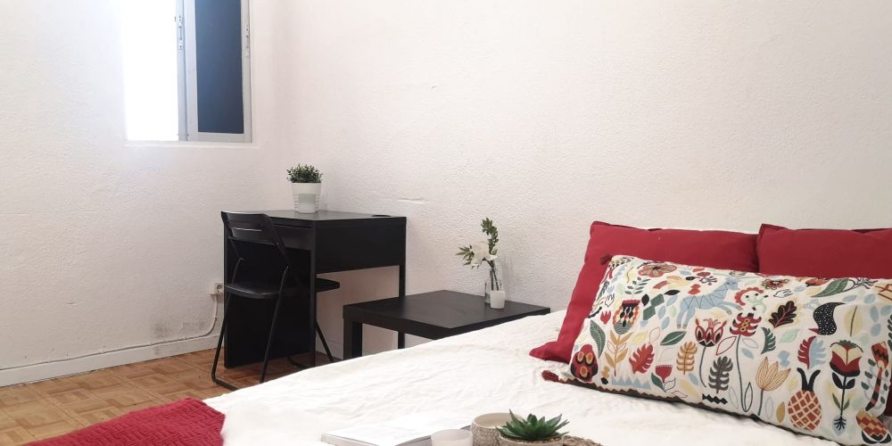 Centrally located room in Preciados, Madrid