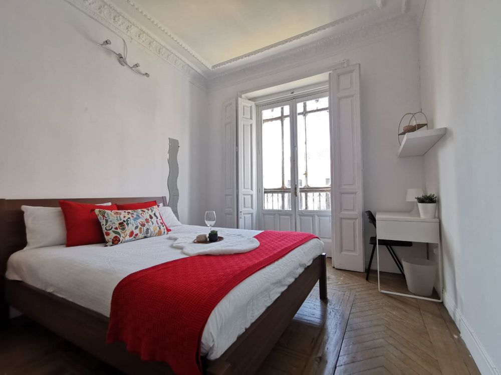 Very beautiful room in Preciados