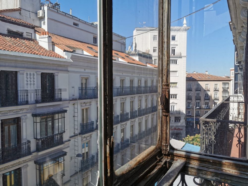 Very beautiful room in Preciados