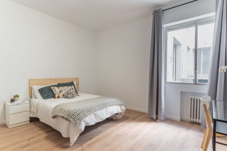 Room for students in calle Quintana