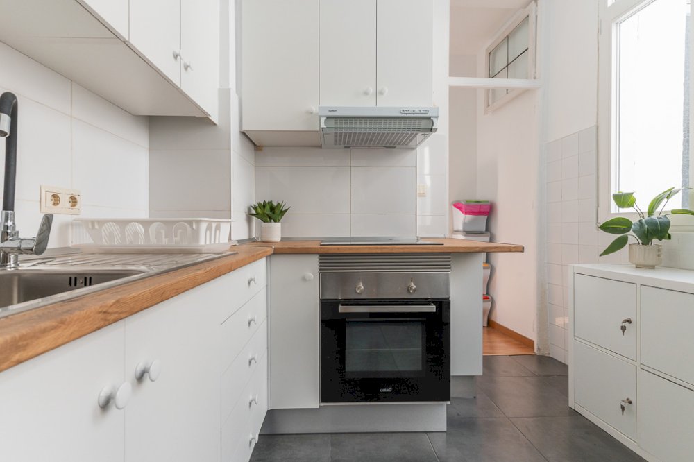 Lovely room in Redondilla Street