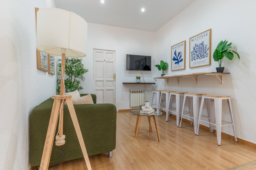 Lovely room in Redondilla Street