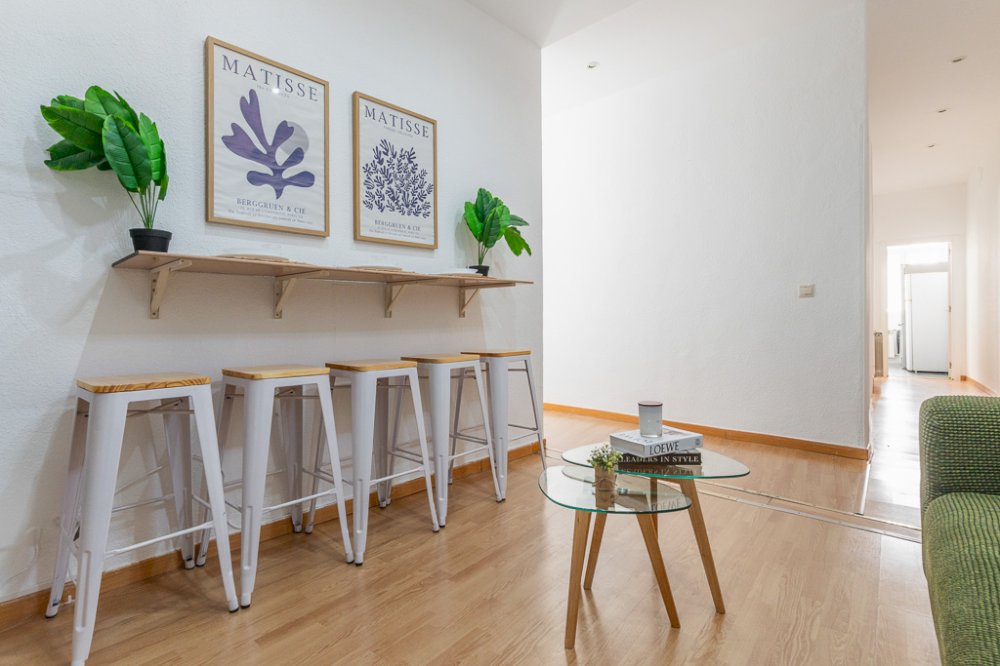 Lovely room in Redondilla Street