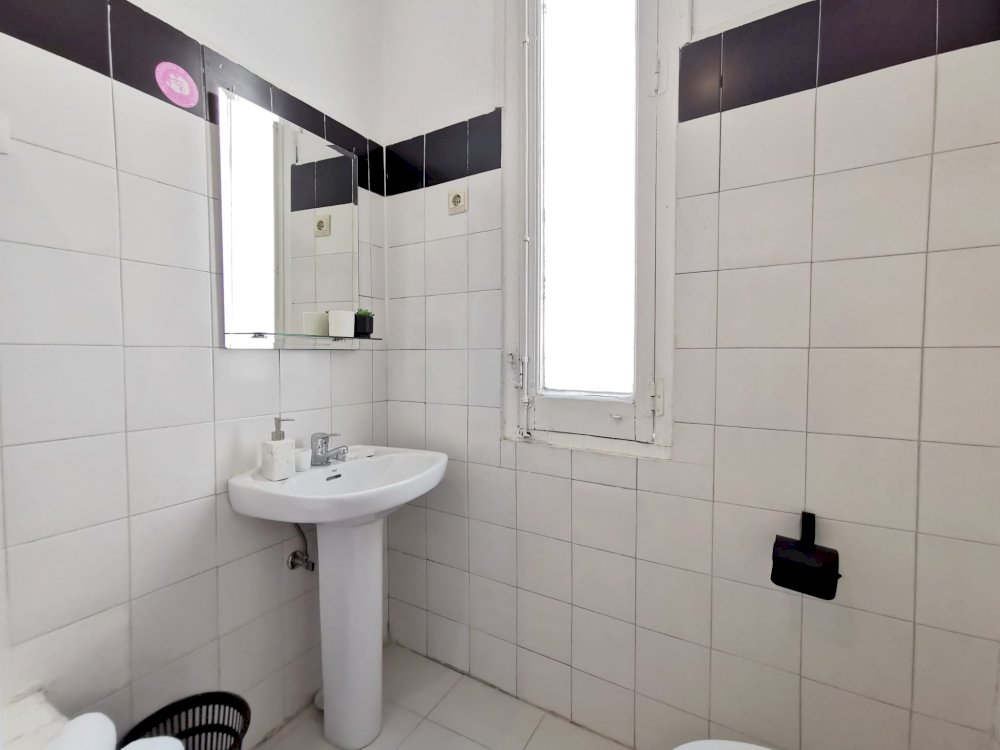 Nice room in Redondilla Street