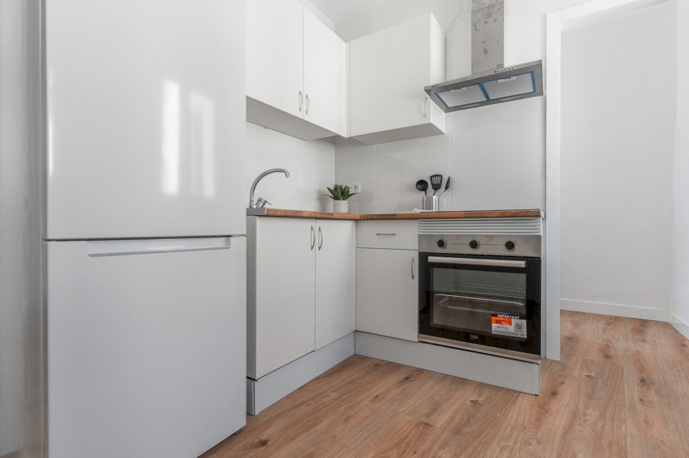 Cozy Room in the Heart of Madrid