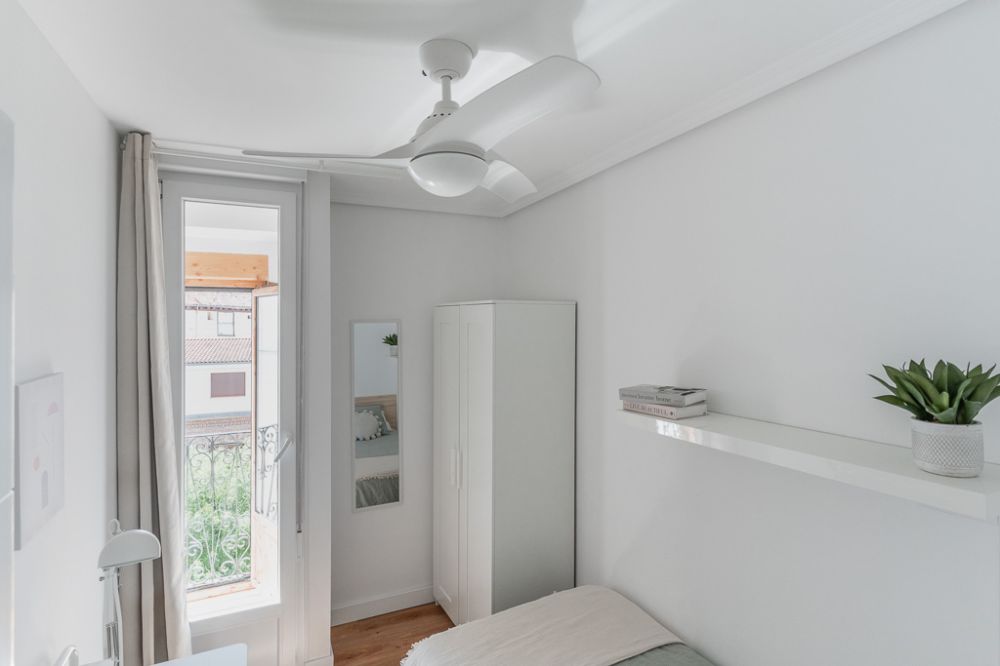 Modern room on Redondilla Street
