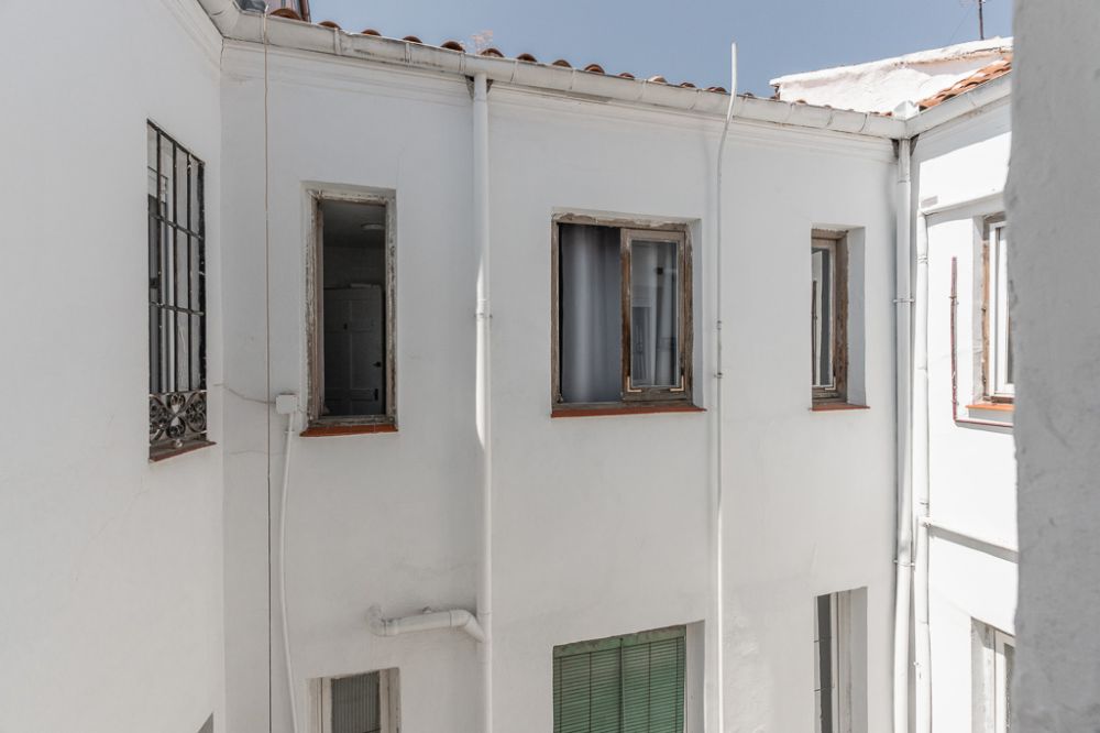 Cozy Room in the Heart of Madrid